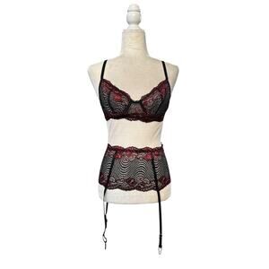 Avidlove Womens 2-piece Red Black Lack Lingerie Belt Set Small